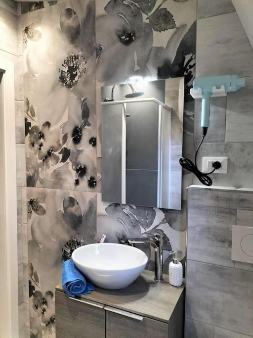 Sea Side Attic Apartment Rosolina Mare Bagian luar foto